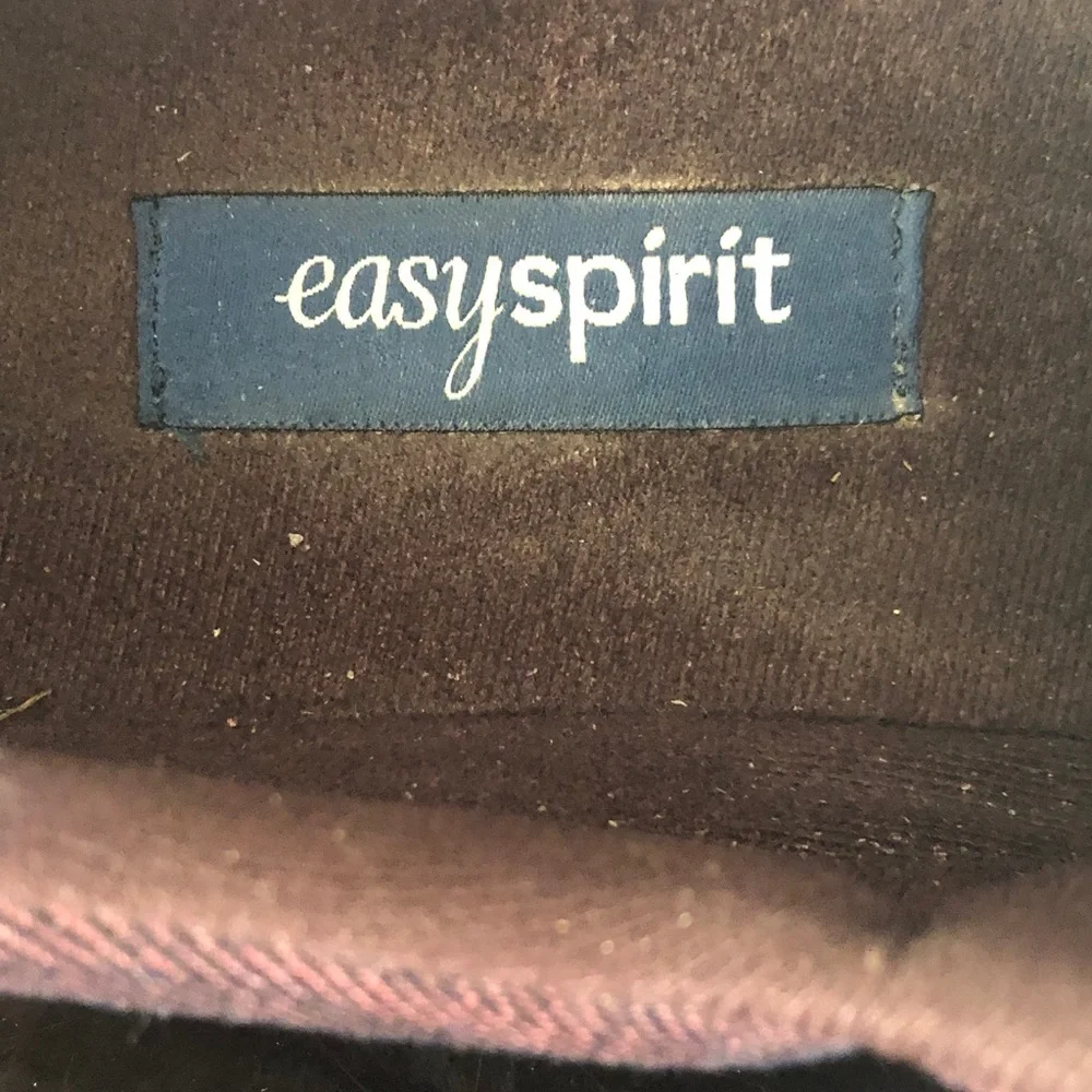 Easy Spirit brownish reddish fabric sneakers size 8.5